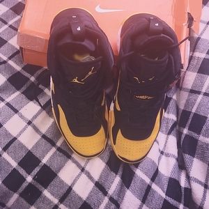 For true Pittsburgh Steelers Fans.